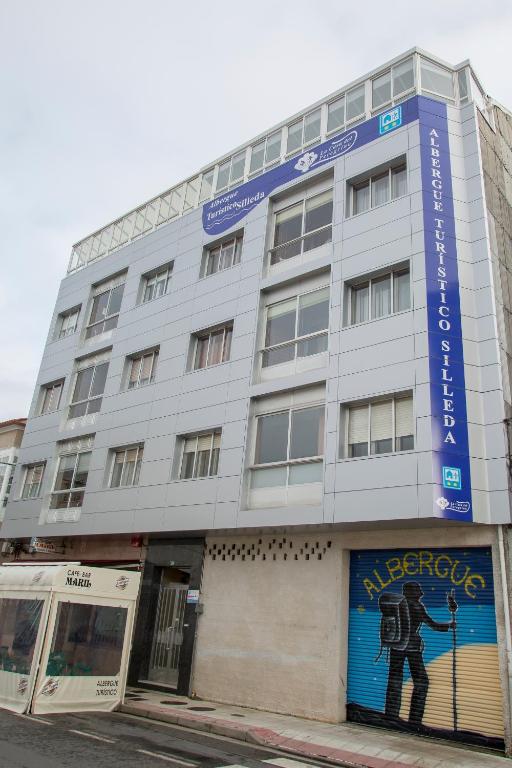 Albergue Turistico Silleda — Hotel in Silleda