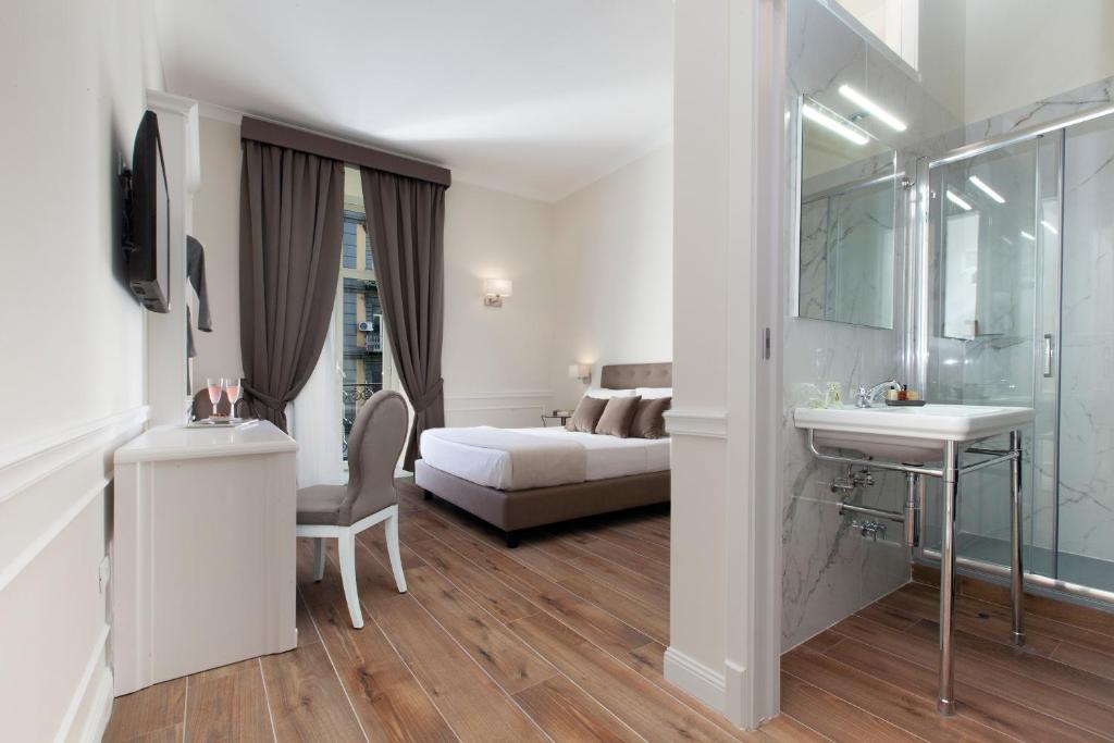 La Fontanina Suites photo