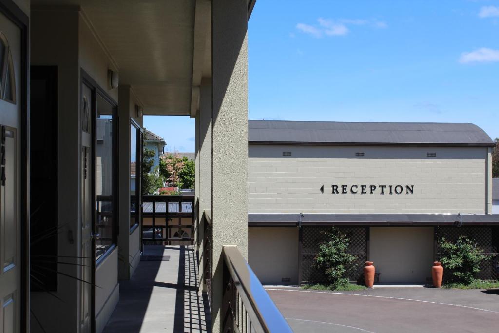 Rose City Motel photo