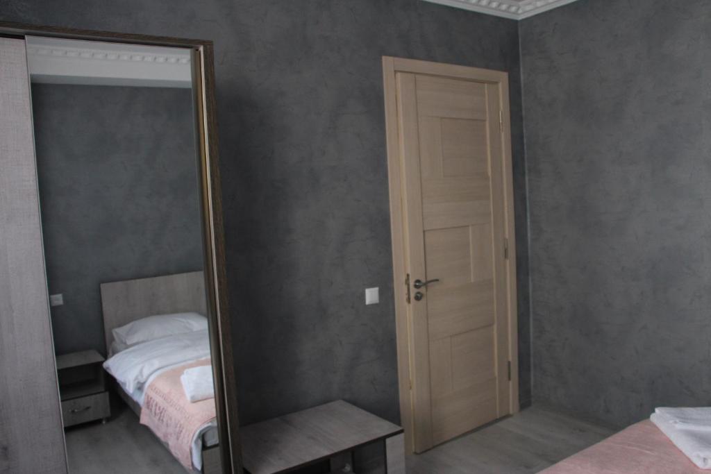 Hotel Elegant photo