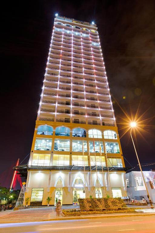Entrance, Fivitel Da Nang Hotel in Da Nang