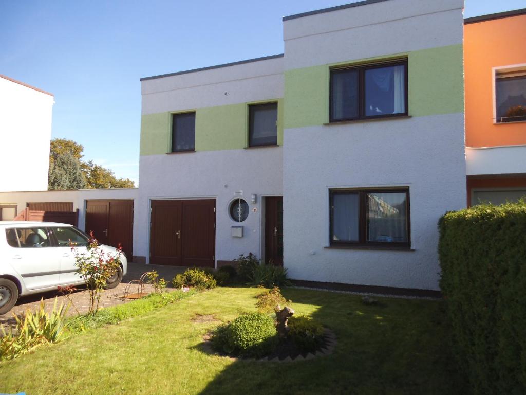 Grosskuhnau Hotels Hotel Booking In Grosskuhnau Viamichelin