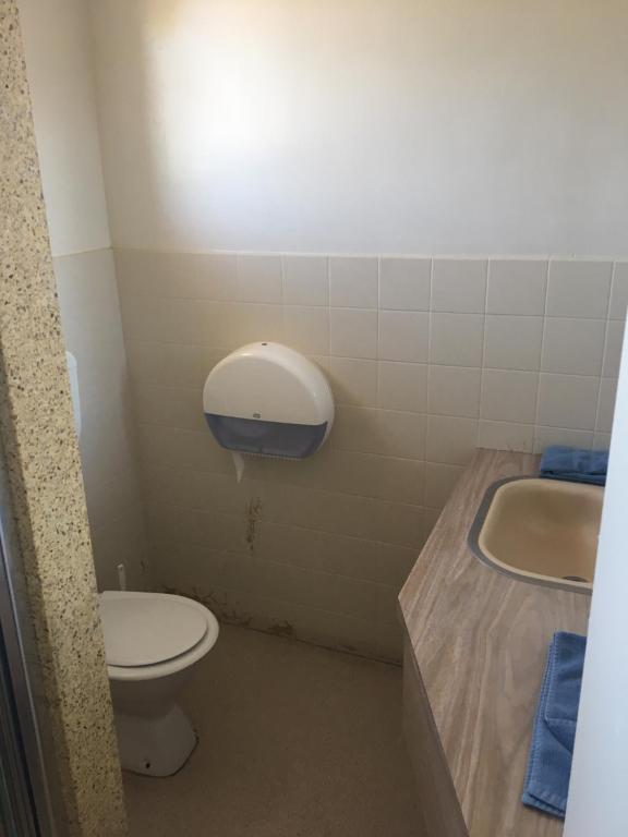 Yarram Commecial Hotel Motel photo