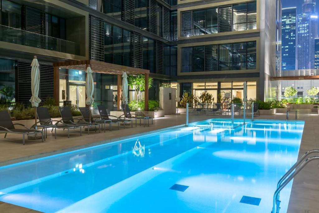 FAM Living - City Walk - Urban Staycations 6A&B