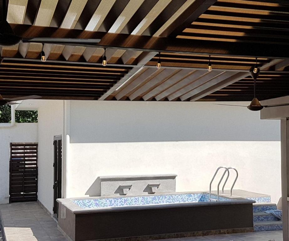 5. Hotel El..