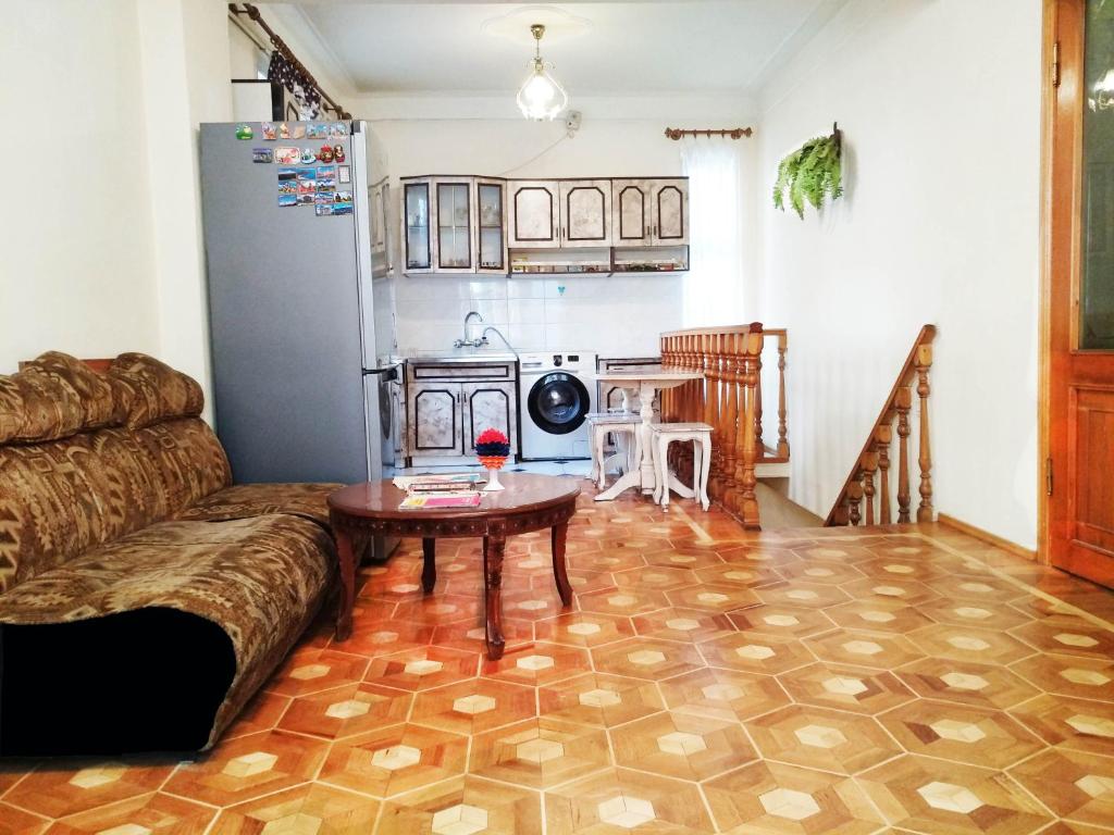 Kitchen, Hostel Sakharov & Tours in Yerevan