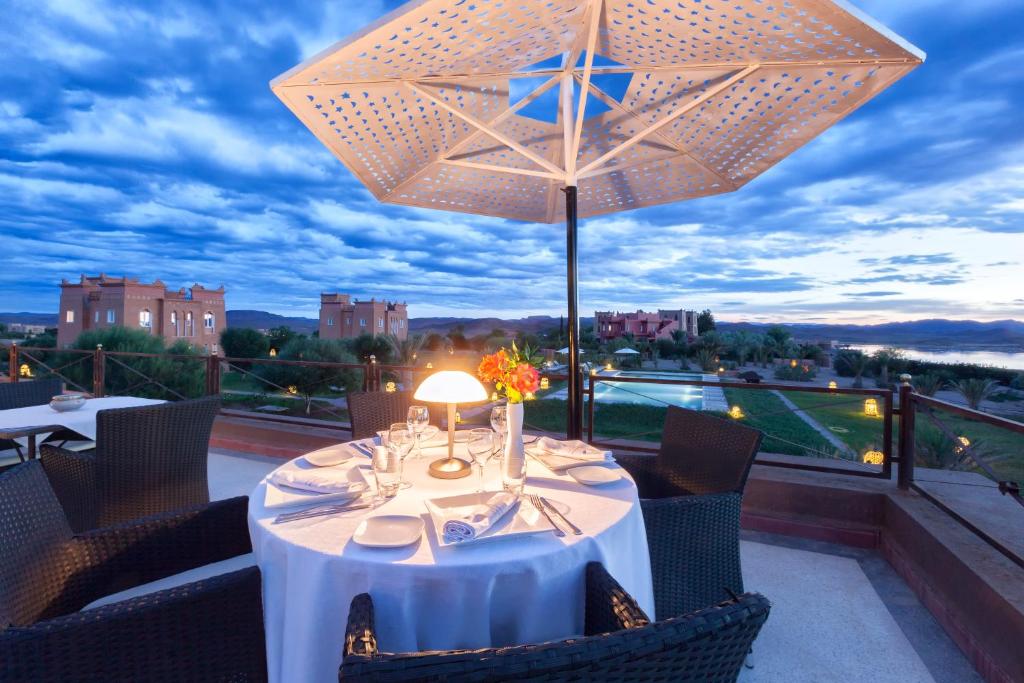 サルタナ ロイヤル ゴルフ ホテル (Sultana Royal Golf Hotel) バルコニー/テラス