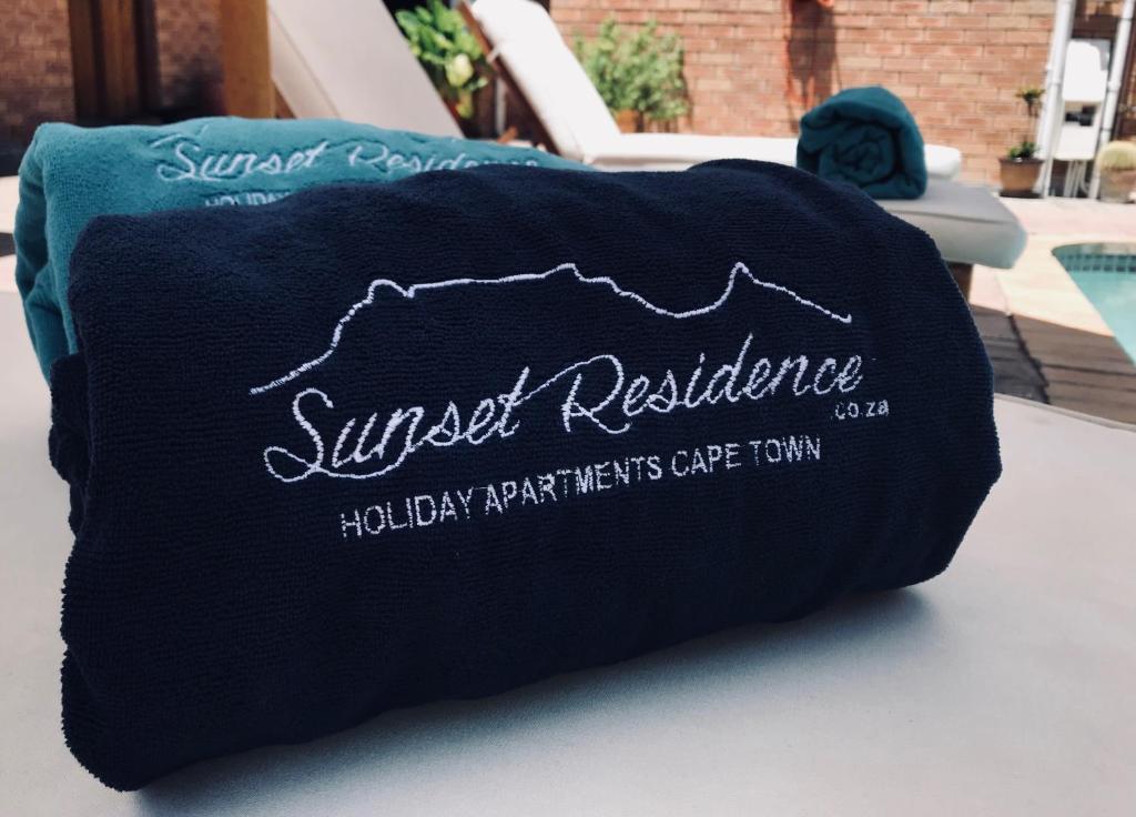 Sunset Residence photo