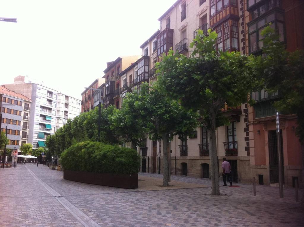 Piso con encanto en zona de tapas photo