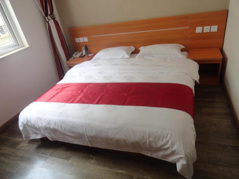Thank Inn Hotel Sichuan Ganzi Kangding Lucheng Town Xinshiqian Street photo