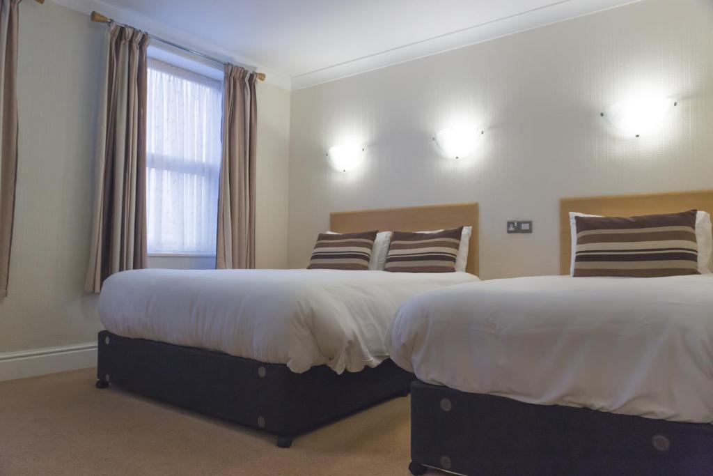 Wycliffe Hotel photo