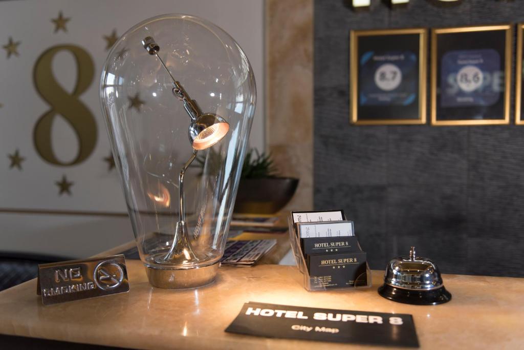 Hotel Super 8 photo
