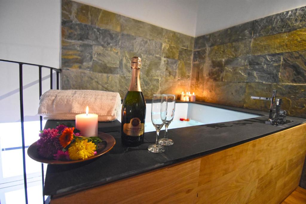 Hot tub, CORTE CAPOMAZZA APPARTAMENTI in Naples