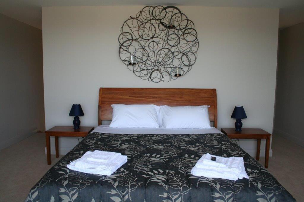 Leigh Apartments photo