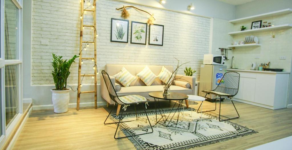 Lagom Homestay - Daydreamer &amp; Night Thinker — Hotel in Hanoi