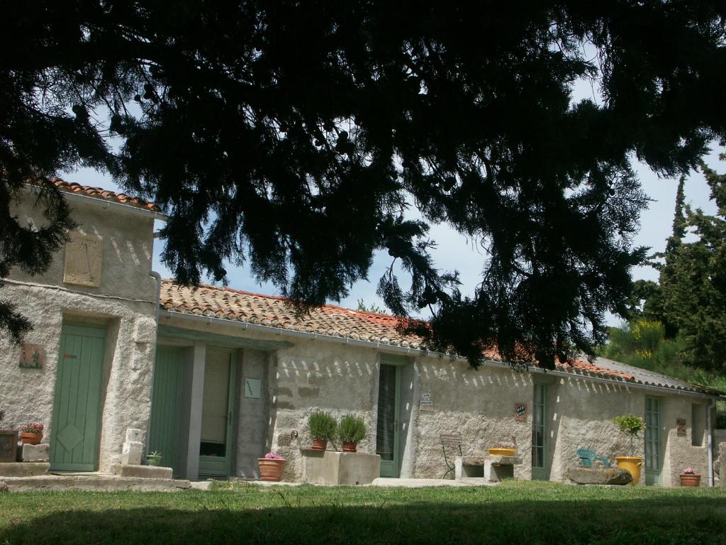 Ecuries Sainte Croix - 5