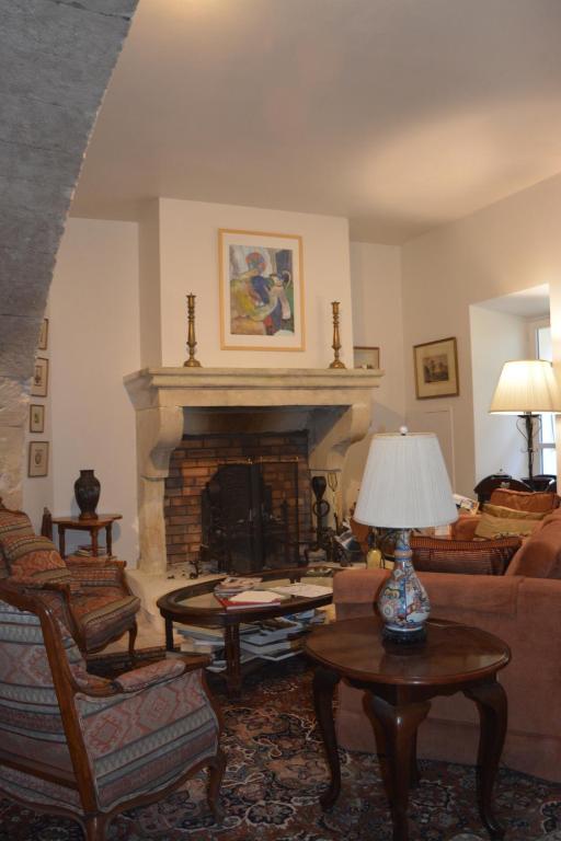 Annapurna Bed & Breakfast - 4