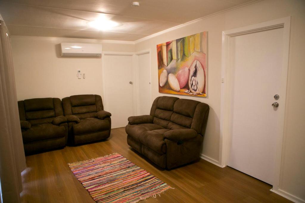 Breakaway Views 374 ALP ST photo