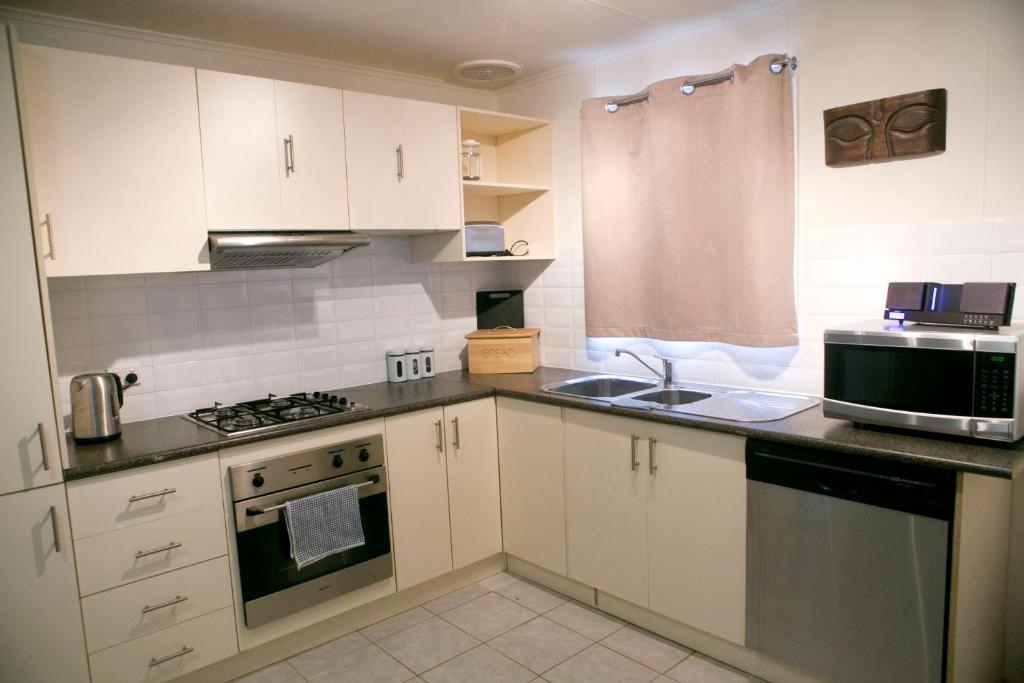 Breakaway Views 374 ALP ST — Hotel in Coober Pedy