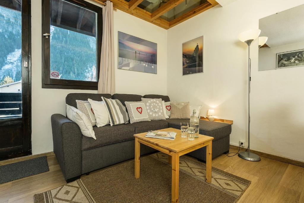 Apartment Grepon 6 Incredible Mont Blanc View Chamonix - 3