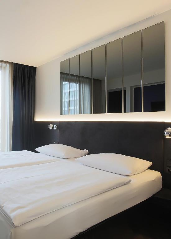 Hotel AMANO Grand Central — Hotel rooms in Berlin, Berlin