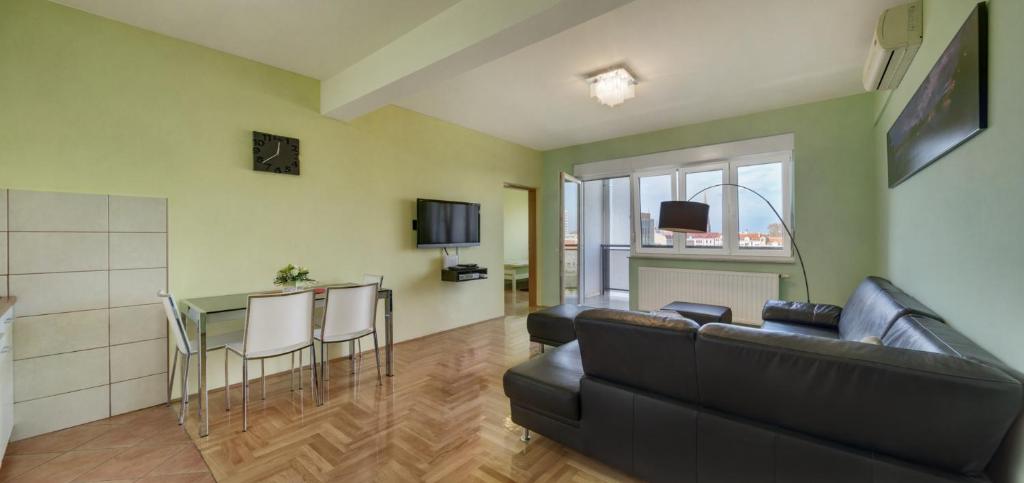 Apartments Postic photo