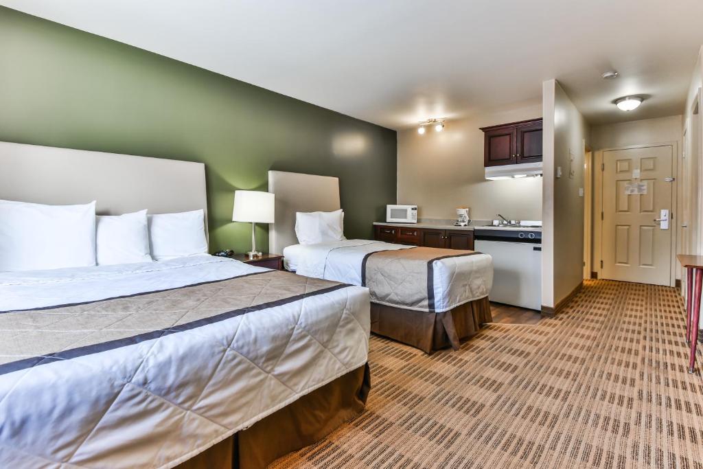 EXTENDED STAY ST. JOHN'S St Johns NL 222 Lemarchant Rd. A1C2H9