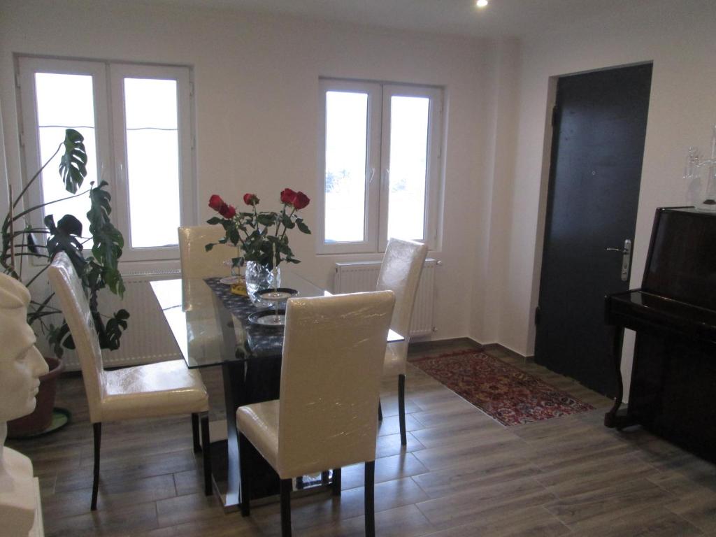 Margo Hostel House — Hotel in Tbilisi