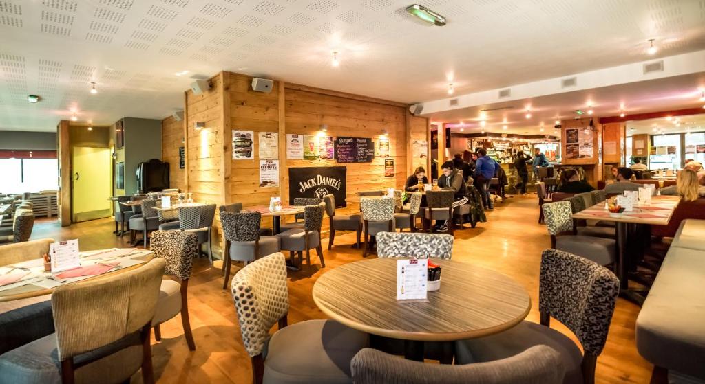Food and beverages, Hotel Rhodos Morzine in Morzine