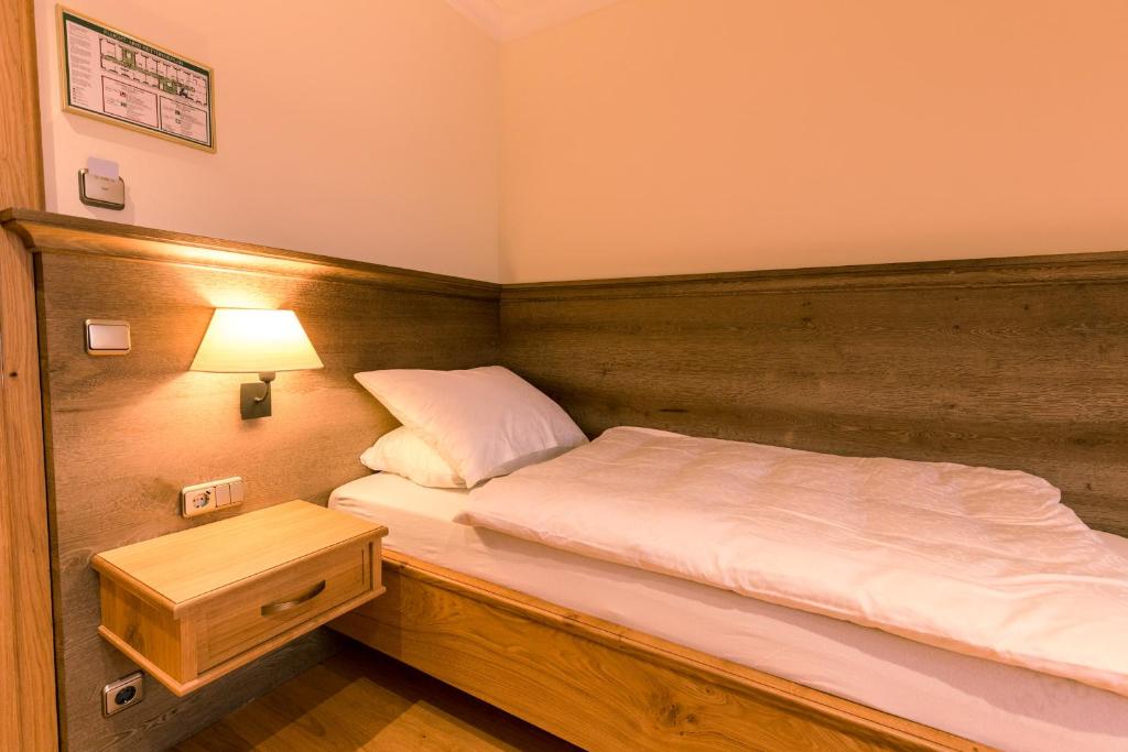 Hotel & Gaststätte zum Erdinger Weißbräu - 5