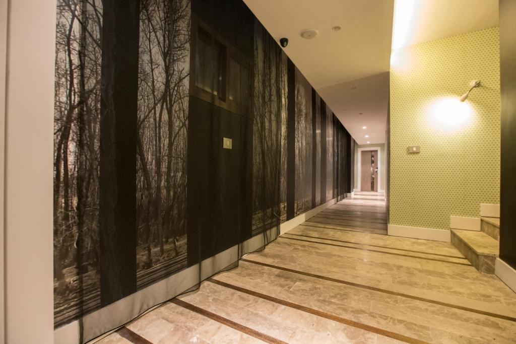 Four Seasons Halat photo
