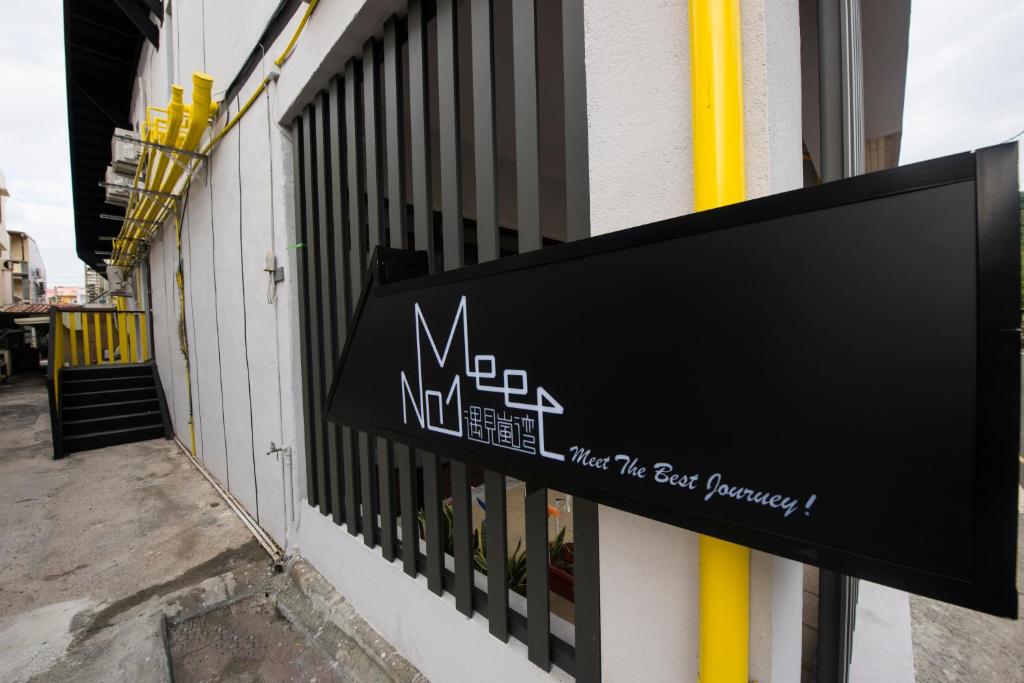 Meet the Bay Homestay