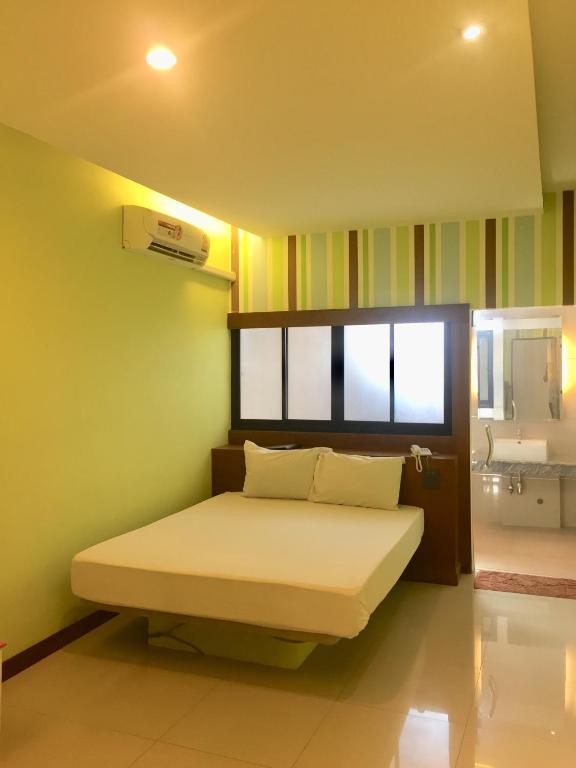 Hotels In Ban Bang Krang Thailand Price From 25 Planet - 