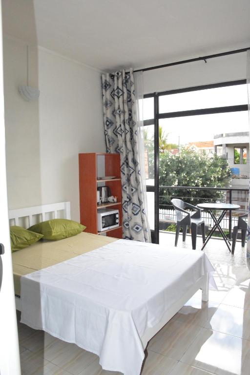Ashmara Villa & Studio photo