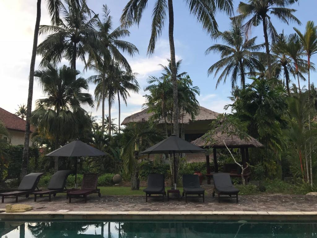 Villa Serendah Senggigi photo
