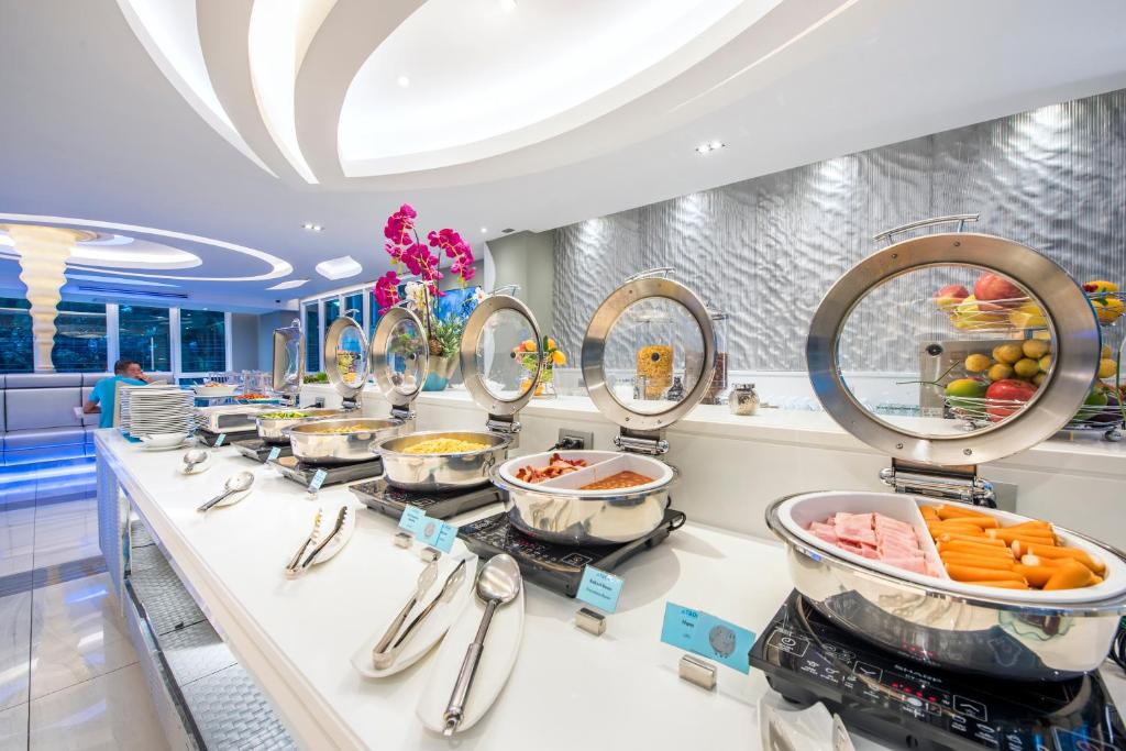 Bangkok Le Tada Parkview Hotel Additional