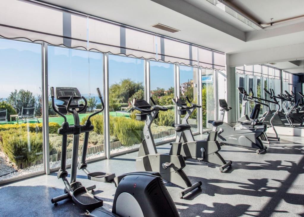 Aria Claros Beach & Spa Resort – All Inclusive 24H — Sports & recreation in Özdere, Izmir