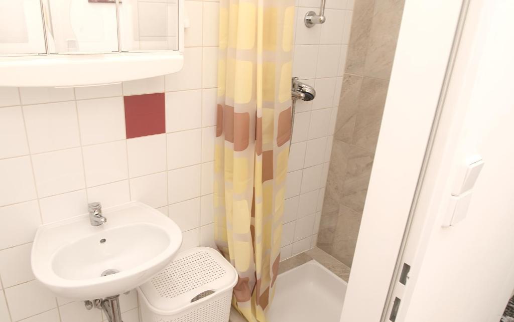 SpongeBob Apartment photo