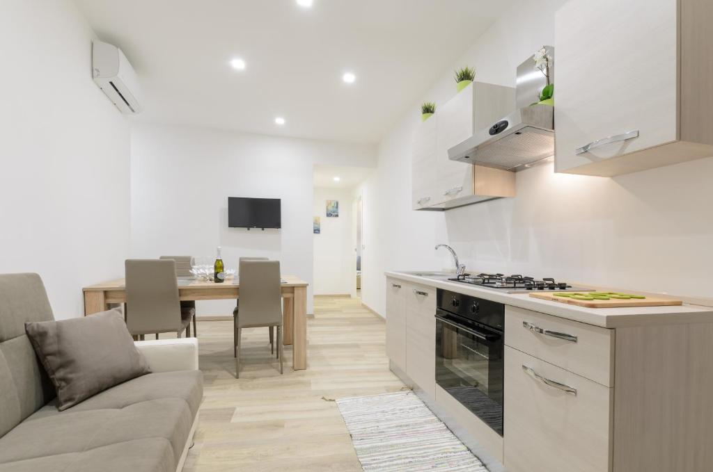 Dreaming Taormina Apartment - 2