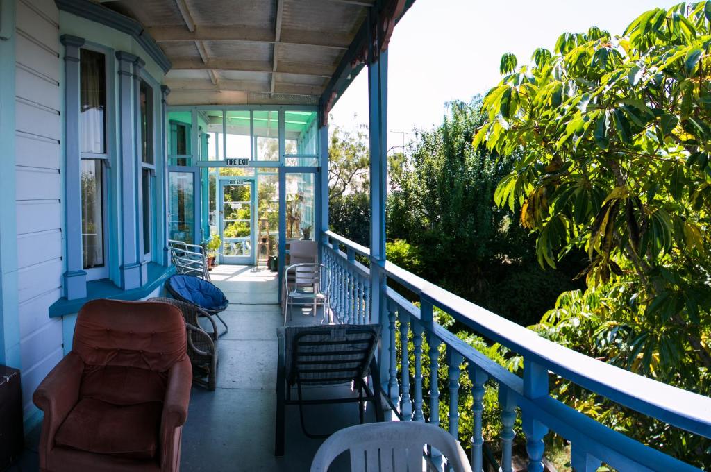 Balcony/terrace, The Palace Backpackers in Nelson