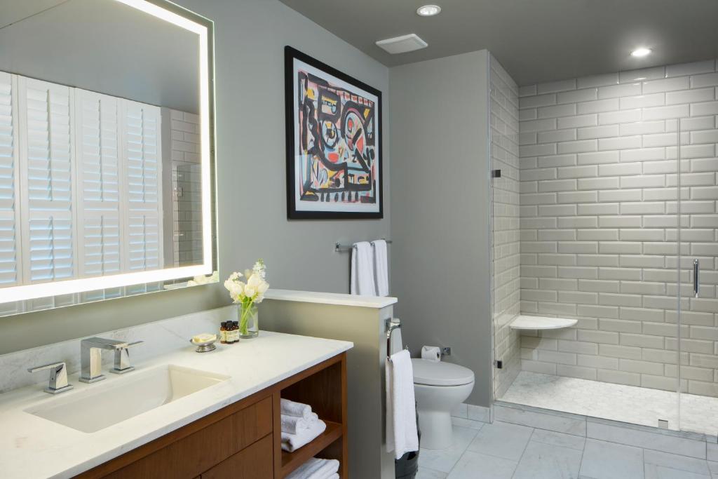 Hotel ZaZa Houston Memorial City photo