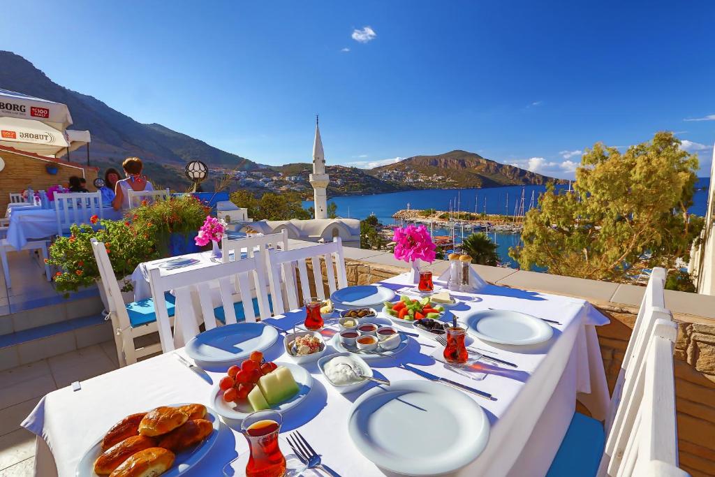 Zinbad Hotel Kalkan photo