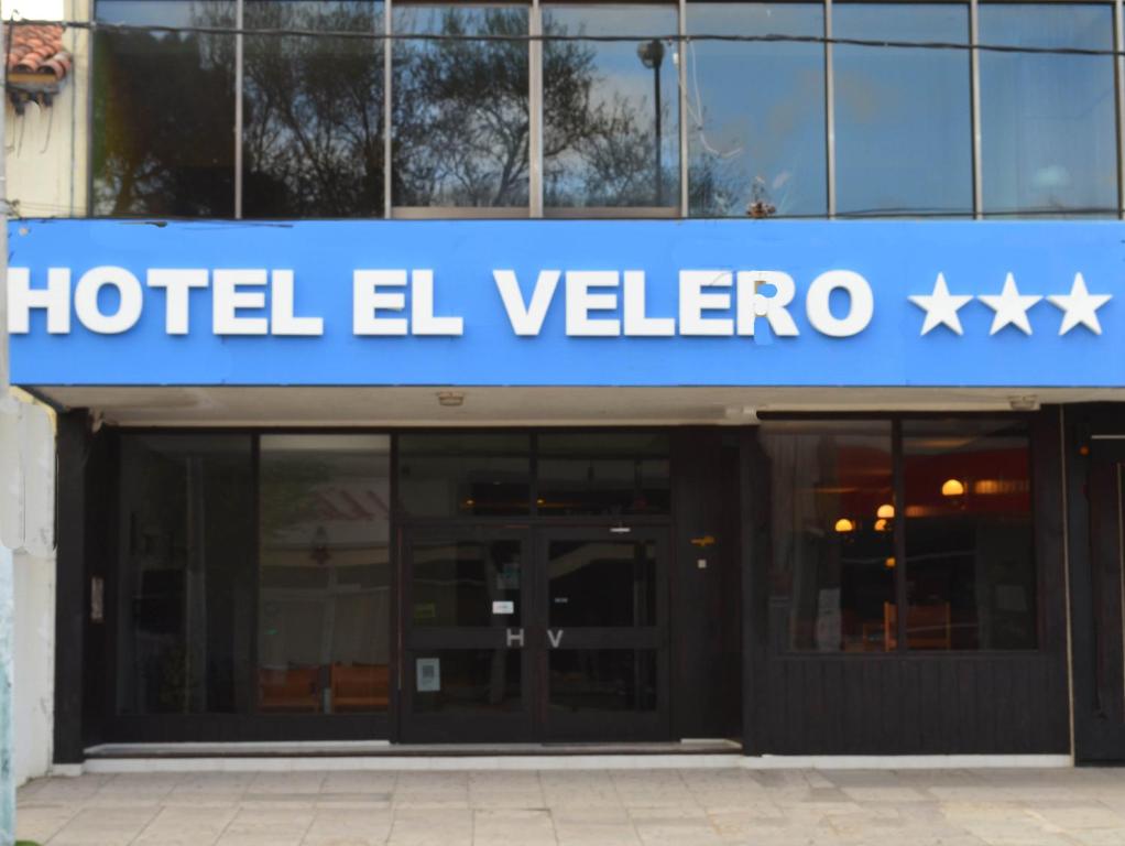 Hotel El Velero - 1