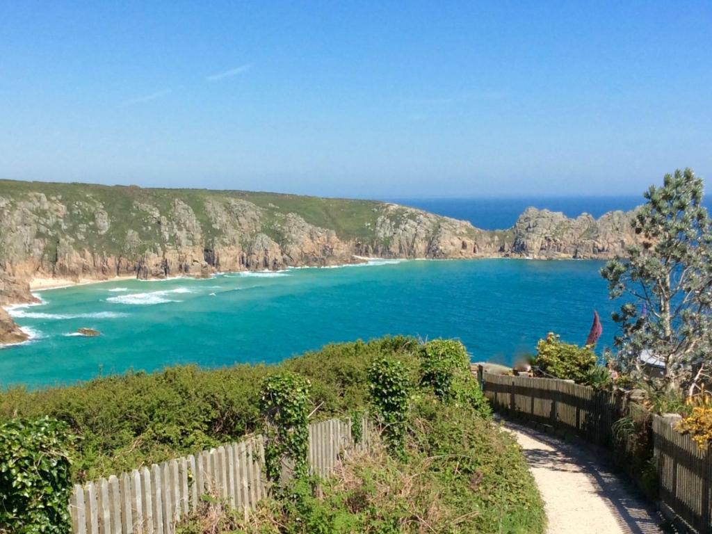 14 Boscaswell Downs, Pendeen photo 6