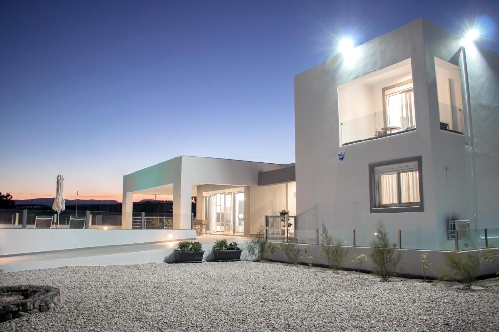 Aegean Horizon Beachfront Villas photo
