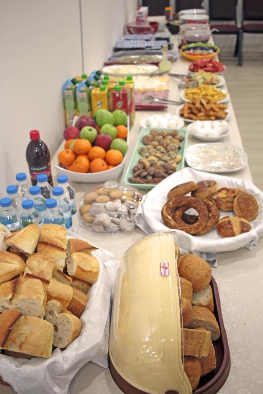 طعام و مشروبات