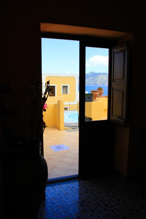 Hotel Arcangelo - Salina photo