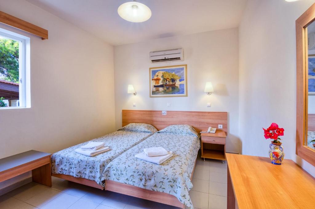 Matina Pefkos Aparthotel — Pokoje in Pefkos, Wyspy Egejskie Południowe