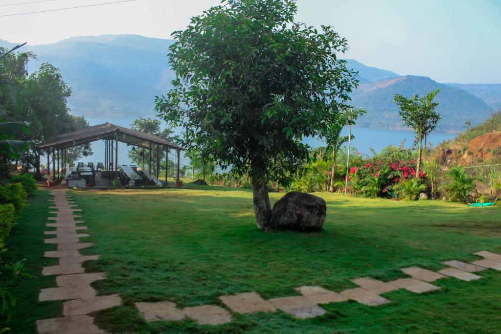 Lakeview Resort Lavasa photo