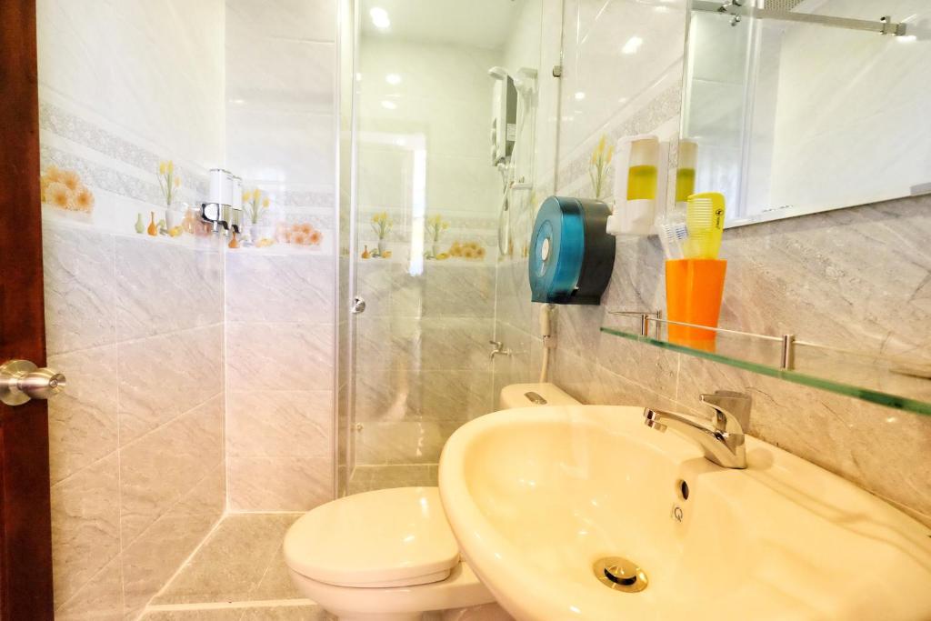 Well-appointed bathrooms